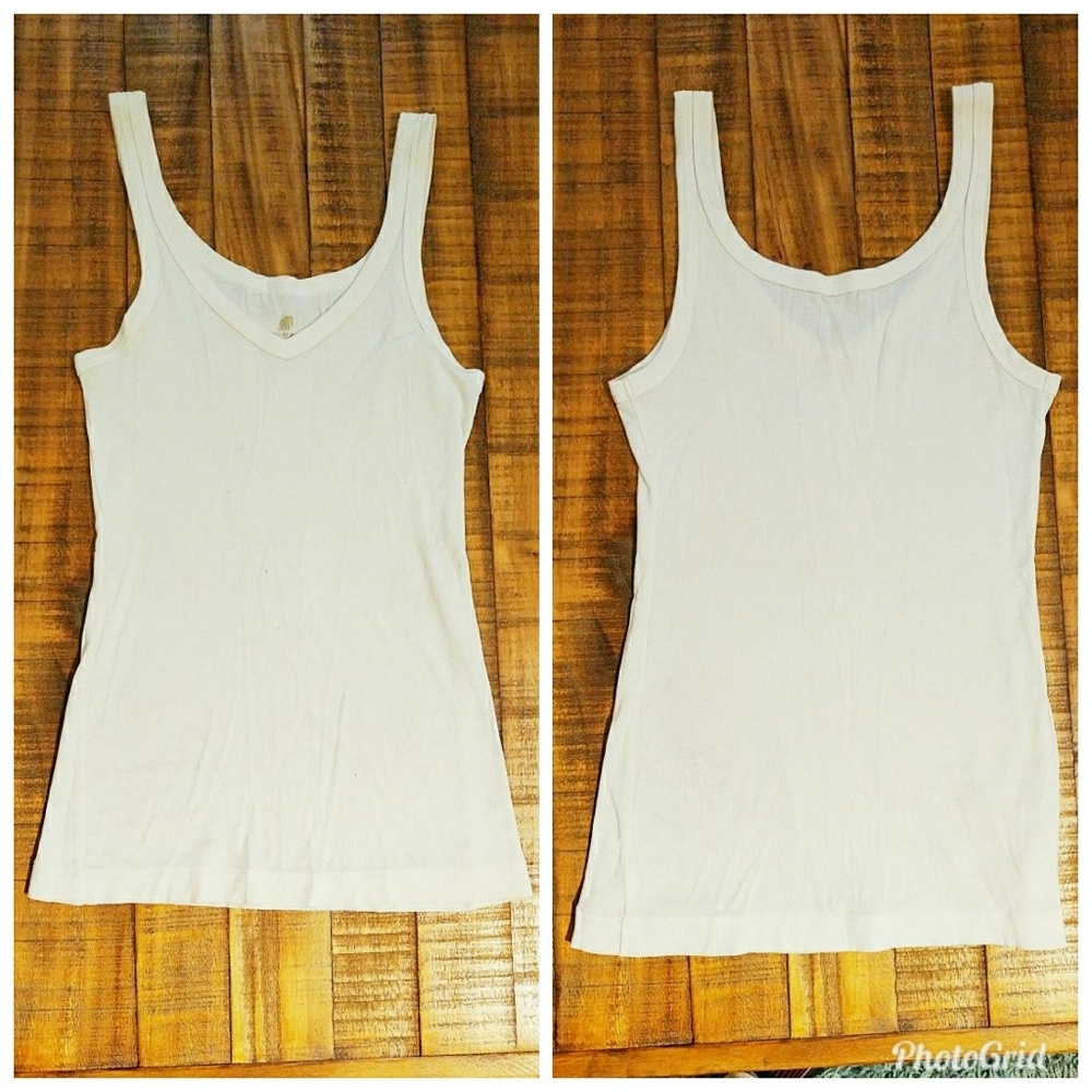 White ribbed lightweight standalone tank top